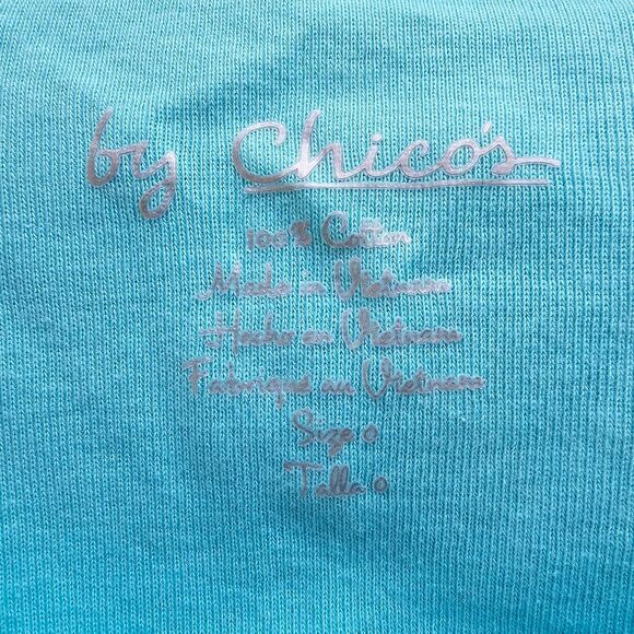 Chico's Teal V-Neck T-Shirt. Size 0/Small. Stylish! - Picture 4 of 4